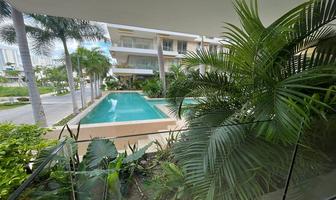 Foto de inmueble en AV KUKULKAN, Col. Novo Cancún C.P. 77500, Benito Juárez