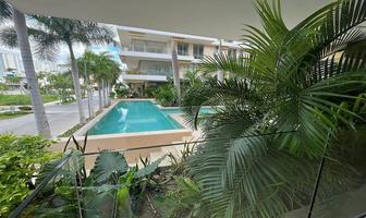 Foto de inmueble en AV KUKULKAN, Col. Novo Cancún C.P. 77500, Benito Juárez