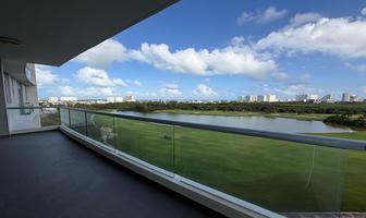Foto de inmueble en Av. Bonampak, Col. Novo Cancún C.P. 77500, Benito Juárez