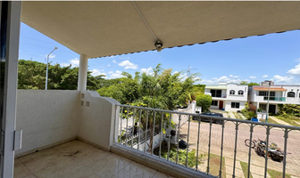 Foto de inmueble en Av .Cancun,Panaquire Privada Chirin Tirado, Col. Novo Cancún C.P. 77500, Benito Juárez