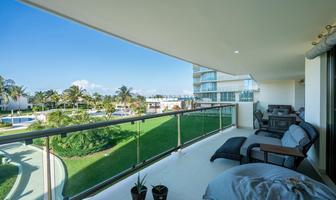 Foto de inmueble en Av Puerto Cancun, Col. Novo Cancún C.P. 77500, Benito Juárez