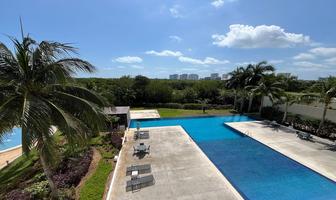 Foto de inmueble en Avenida Bonampak, Col. Novo Cancún C.P. 77500, Benito Juárez
