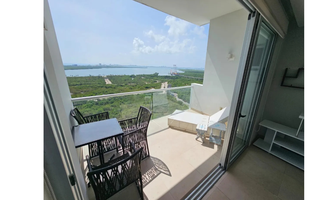 Foto de inmueble en Ek balam, sm 7, cancun Benito Juarez, Col. Novo Cancún C.P. 77500, Benito Juárez