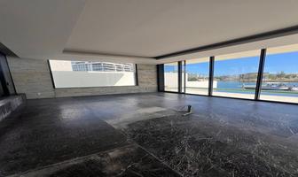 Foto de inmueble en PUERTO CANCUN, Col. Novo Cancún C.P. 77500, Benito Juárez