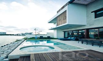 Foto de inmueble en Puerto Cancun, Col. Novo Cancún C.P. 77500, Benito Juárez
