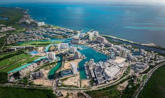 Foto de inmueble en Puerto Cancun, Col. Novo Cancún C.P. 77500, Benito Juárez