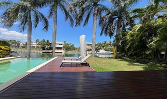 Foto de inmueble en Puerto La PAZ, Col. Novo Cancún C.P. 77500, Benito Juárez