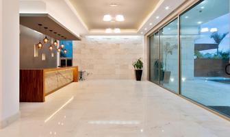 Foto de inmueble en Venta Casa LOS Canales Puerto Cancun, Col. Novo Cancún C.P. 77500, Benito Juárez