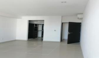 Foto de inmueble en Malecon Americas Cancun, Col. Novo Cancún C.P. 77500, Benito Juárez