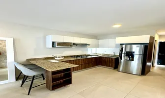 Foto de inmueble en Av lilis #1, Col. Nuevo Centro Urbano C.P. 77723, Solidaridad