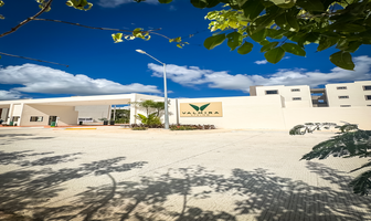 Foto de inmueble en Av. Huayacan, Col. Paraíso Cancún C.P. 77536, Benito Juárez
