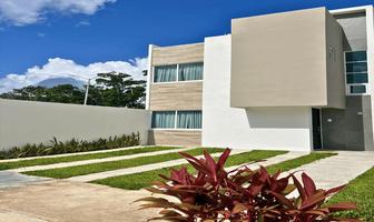Foto de inmueble en Av. Universidades, Col. Playa del Carmen C.P. 77710, Solidaridad