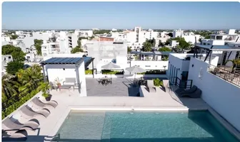 Foto de inmueble en Av 10, Col. Playa del Carmen Centro C.P. 77710, Solidaridad