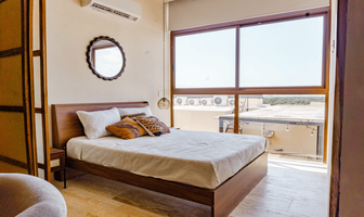 Foto de inmueble en C.1 SUR, Col. Playa del Carmen Centro C.P. 77710, Solidaridad