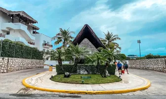 Foto de inmueble en Calle 26 Mza 56 Lt 1, Col. Playa del Carmen Centro C.P. 77710, Solidaridad