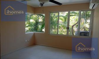 Foto de inmueble en Venta Fraccionamiento Playacar, Col. Playa del Carmen C.P. 77710, Solidaridad