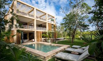 Foto de inmueble en Villa de Lujo con Vista al Golf y Club de Playa Privado en Comunidad Privada, Col. Playa del Carmen C.P. 77710, Solidaridad