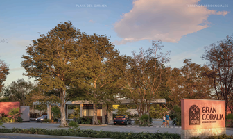 Foto de inmueble en av universidades, Col. Playa del Carmen C.P. 77710, Solidaridad