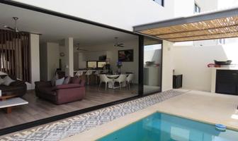 Foto de inmueble en AV. HUAYACÁN, Col. Residencial Caracol C.P. 77533, Benito Juárez