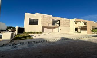 Foto de inmueble en VÍA Cumbres 34pg+c8, Av Huayacán km 6, 77560 Cancún, Q.r., Col. Residencial Cumbres C.P. 77560, Benito Juárez
