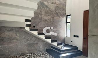 Foto de inmueble en Venta Casa En Residencial Vía Cumbres, Col. Residencial Cumbres C.P. 77560, Benito Juárez
