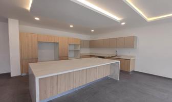 Foto de inmueble en Venta Casa  VIA Cumbres Huayacan Cancun, Col. Residencial Cumbres C.P. 77560, Benito Juárez