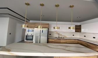 Foto de inmueble en Venta Casa  Via Cumbres Huayacán Cancún, Col. Residencial Cumbres C.P. 77560, Benito Juárez