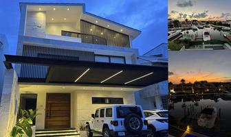 Foto de inmueble en Casa  en Venta en Isla Dorada, Zona Hotelera de Cancún, Col. Residencial La Cascada C.P. 77500, Benito Juárez
