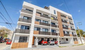 Foto de inmueble en Departamento Planta Baja con Amenidades en Venta en Playa del Carmen #2, Col. Santa Fe del Carmen C.P. 77712, Solidaridad
