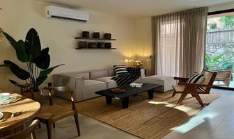 Foto de inmueble en Av. 5, Col. Tulum Centro C.P. 77760, Tulum
