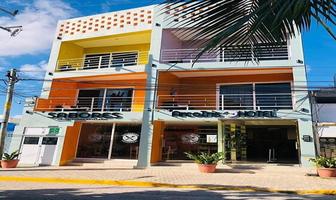 Foto de inmueble en Avenida Tulum, Col. Tulum Centro C.P. 77760, Tulum