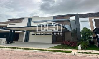 Foto de inmueble en Avenida Huayacan, Col. Universidad Anáhuac de Cancún C.P. 77560, Benito Juárez