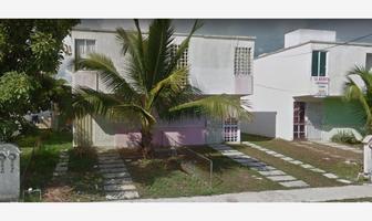 Foto de inmueble en AVENIDA DEL CARMEN, Col. Villas Riviera C.P. 77724, Solidaridad