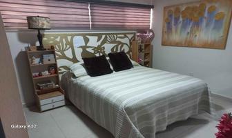 Foto de inmueble en Av. 56 Nte, Col. Xcaret C.P. 77730, Solidaridad