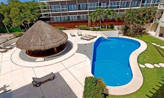Foto de inmueble en Av. Cozumel entre Calle 44 y 46 Lt. 001 MZ 162 Fracc. Las Brisas, Col. Zazil Ha C.P. 77720, Solidaridad
