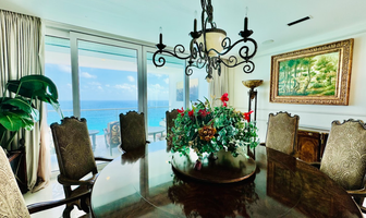 Foto de inmueble en Blv. Kukulkan, Col. Zona Hotelera C.P. 77500, Benito Juárez
