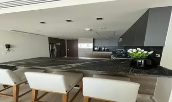 Foto de inmueble en PUERTO CANCUN #002, Col. Zona Hotelera C.P. 77500, Benito Juárez