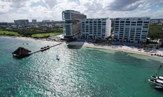 Foto de inmueble en Puerta del mar, puerto cancun, Col. Zona Hotelera C.P. 77500, Benito Juárez