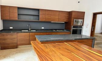 Foto de inmueble en Sabinos #100, Col. Cerrada del Pedregal Residencial C.P. 78295, San Luis Potosí