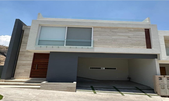 Foto de inmueble en Av. Roncesvalles, Col. Desarrollo del Pedregal C.P. 78295, San Luis Potosí
