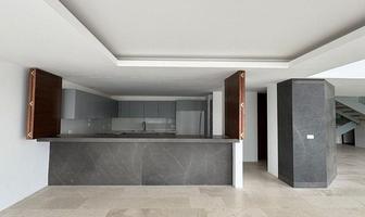 Foto de inmueble en Eugenio Garza Sada, Col. Lomas del Tecnológico C.P. 78215, San Luis Potosí