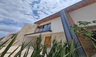 Foto de inmueble en Av. Villamagna Pte., Col. Villa Magna C.P. 78183, San Luis Potosí
