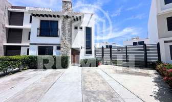 Foto de inmueble en Boulevard Azul Aguamarina, Col. Azul Pacific C.P. 82112, Mazatlán