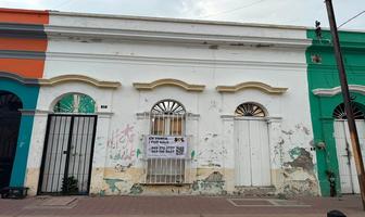 Foto de inmueble en constitucion, Col. Centro C.P. 82000, Mazatlán