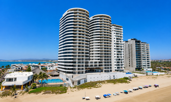 Foto de inmueble en Playa Brujas Residencial and Beach Club, Col. El Dorado C.P. 82110, Mazatlán