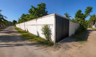 Foto de inmueble en Juan de Dios Bátiz, Col. Laguna de San Pedro C.P. 80374, Navolato
