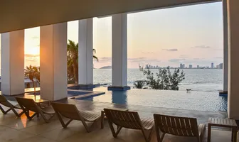 Foto de inmueble en  Paseo Claussen  #1300Int. 304, Col. Los Pinos C.P. 82000, Mazatlán