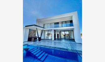 Foto de inmueble en Segunda #680, Col. Marina Mazatlán C.P. 82103, Mazatlán