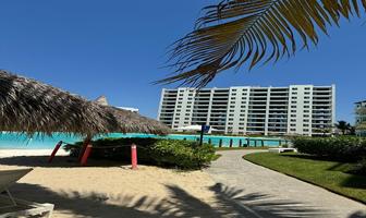 Foto de inmueble en Av Oscar Perez, Col. Marina Real C.P. 82103, Mazatlán