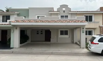 Foto de inmueble en Paseo del Centenario #55, Col. Paseo Los Olivos C.P. 82124, Mazatlán